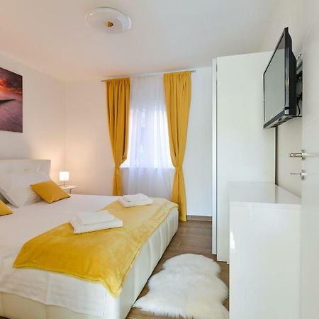 Sunset Gold Apartment ซาดาร์ ภายนอก รูปภาพ