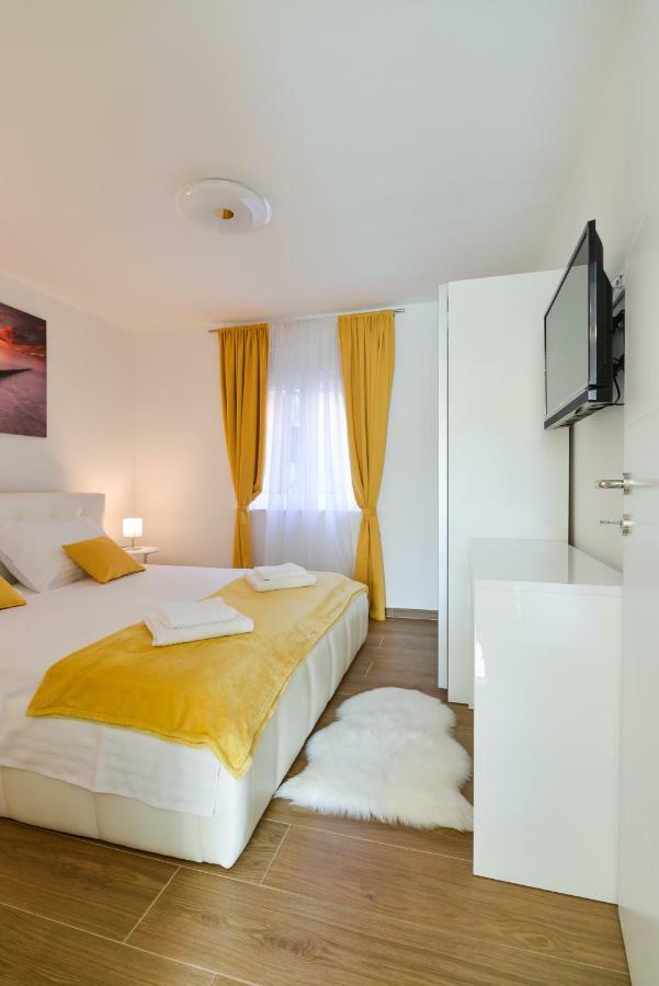 Sunset Gold Apartment ซาดาร์ ภายนอก รูปภาพ