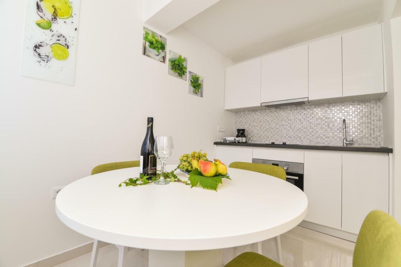 Sunset Gold Apartment ซาดาร์ ภายนอก รูปภาพ